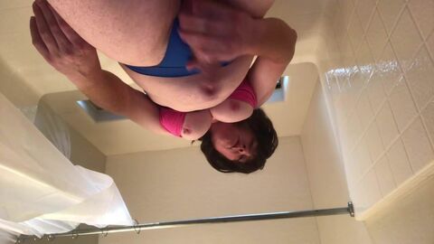 HD видео, Ladyboy (транссексуал), большие сиськи (транссексуал), мастурбация (транссексуал), соло (транссексуал), транссексуал порно (транссексуал)