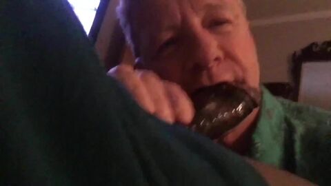 HD видео, большой член (гей), Гей порно (гей), любитель (гей), межрасовый (гей), минет (гей)